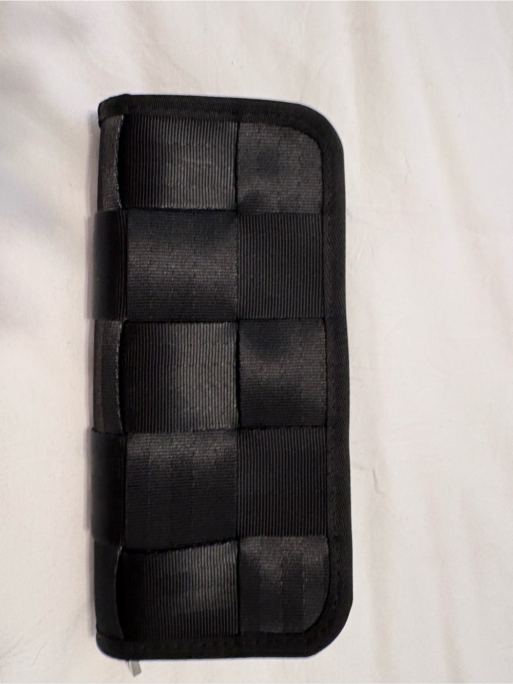 Harveys Black Clutch Seatbelt Wallet